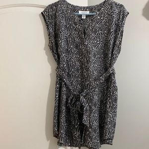 Motherhood maternity sleeveless blouse